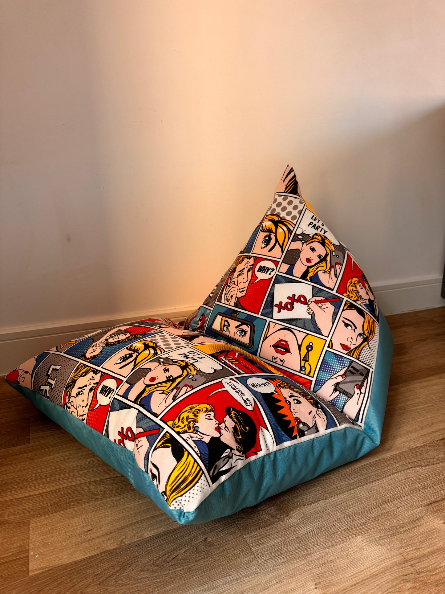 Comic book beanbag