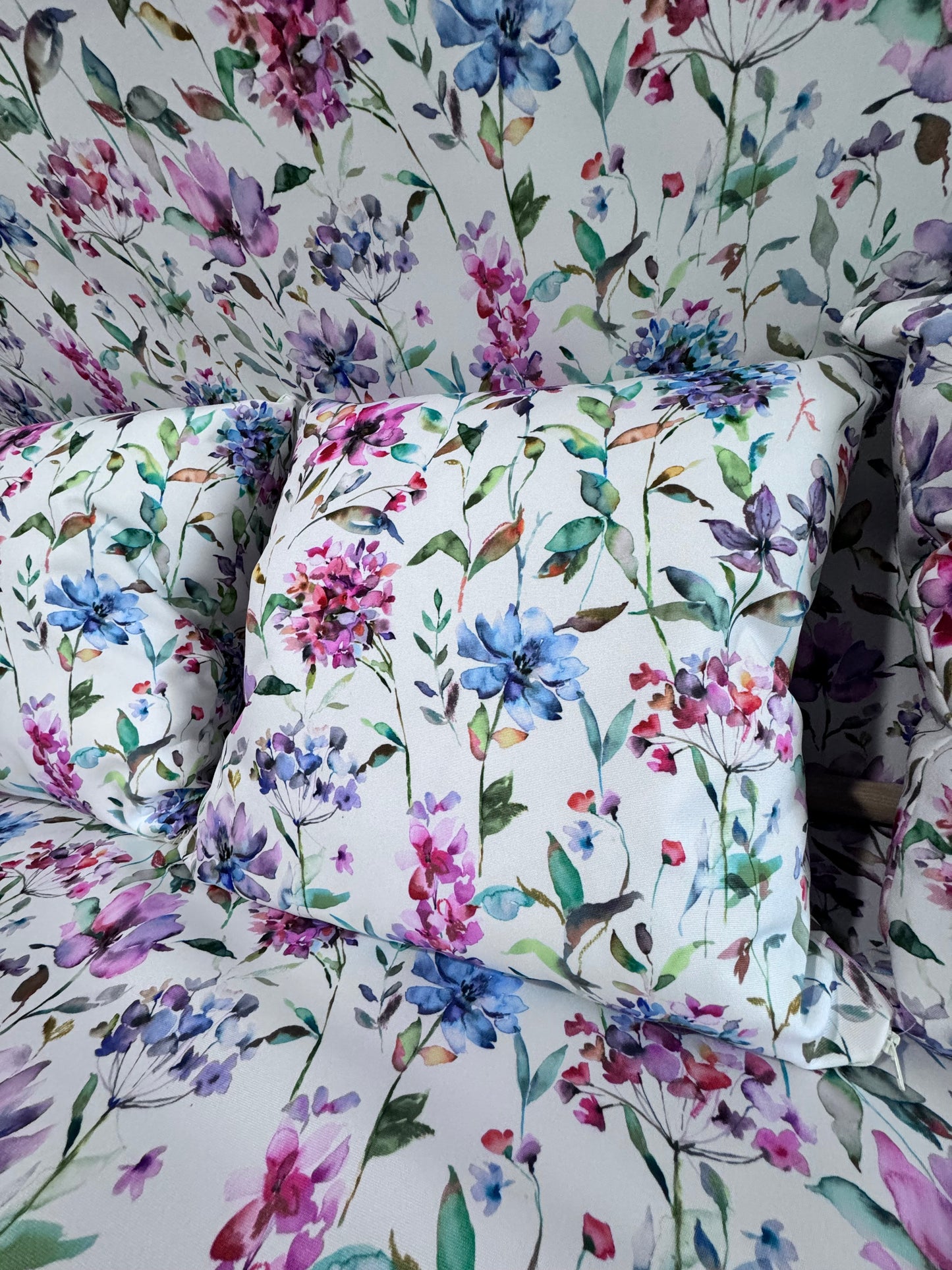 Water-repellent Giardino Multi and Flower Garden garden furniture cushion covers