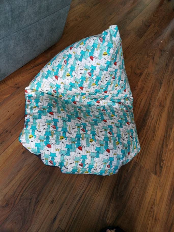 Scandinavian Foxes Beanbag
