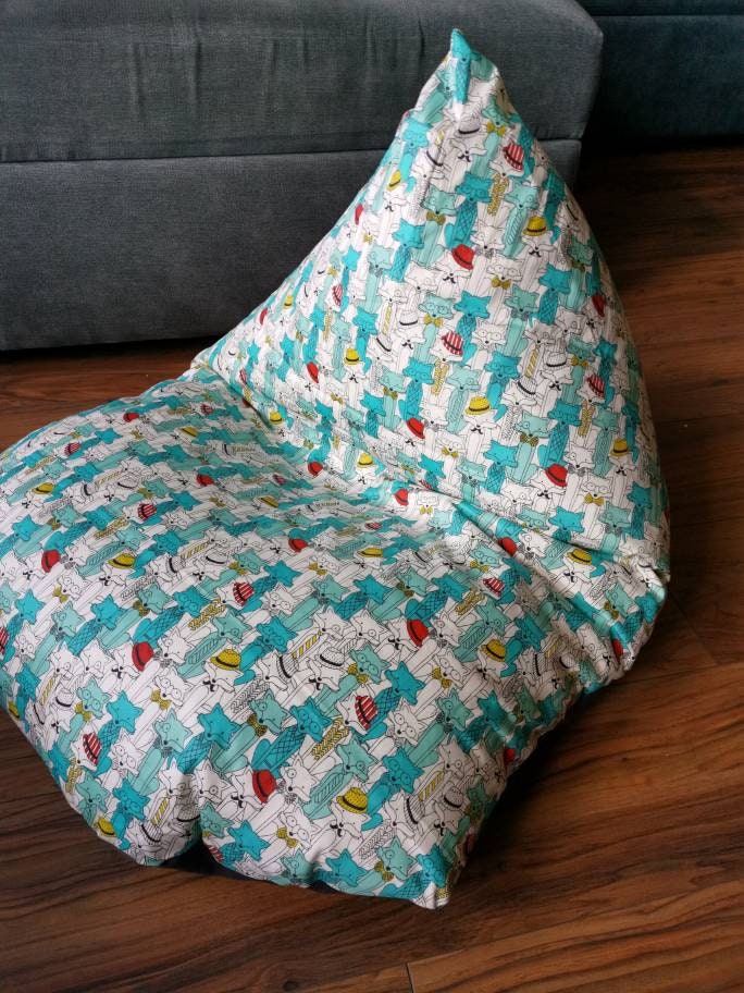Scandinavian Foxes Beanbag