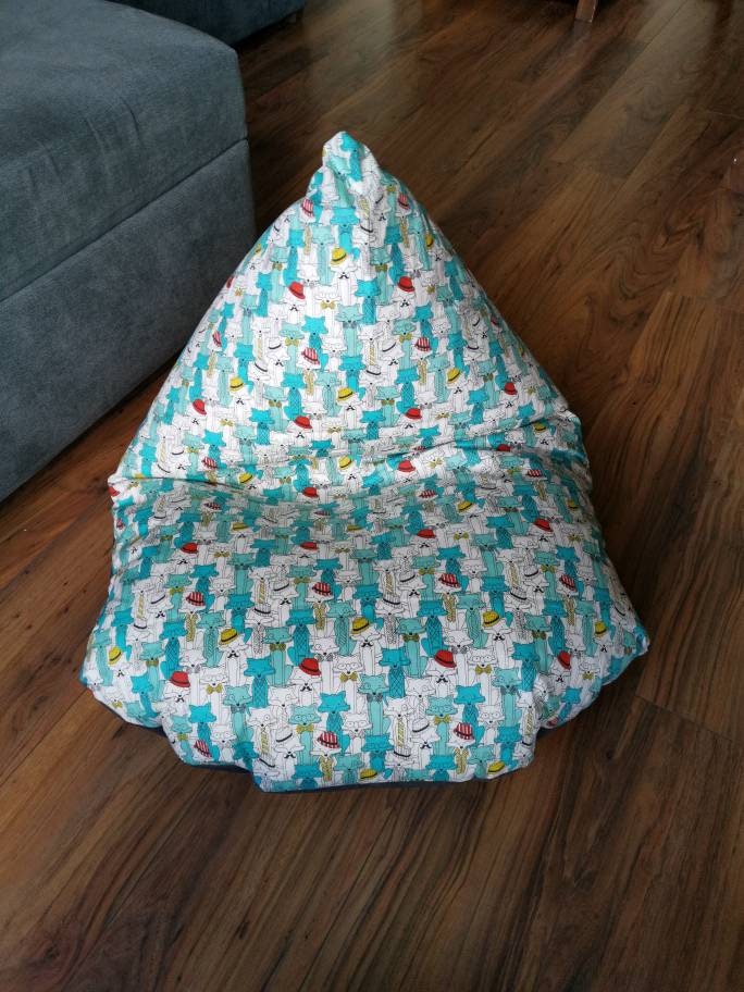 Scandinavian Foxes Beanbag