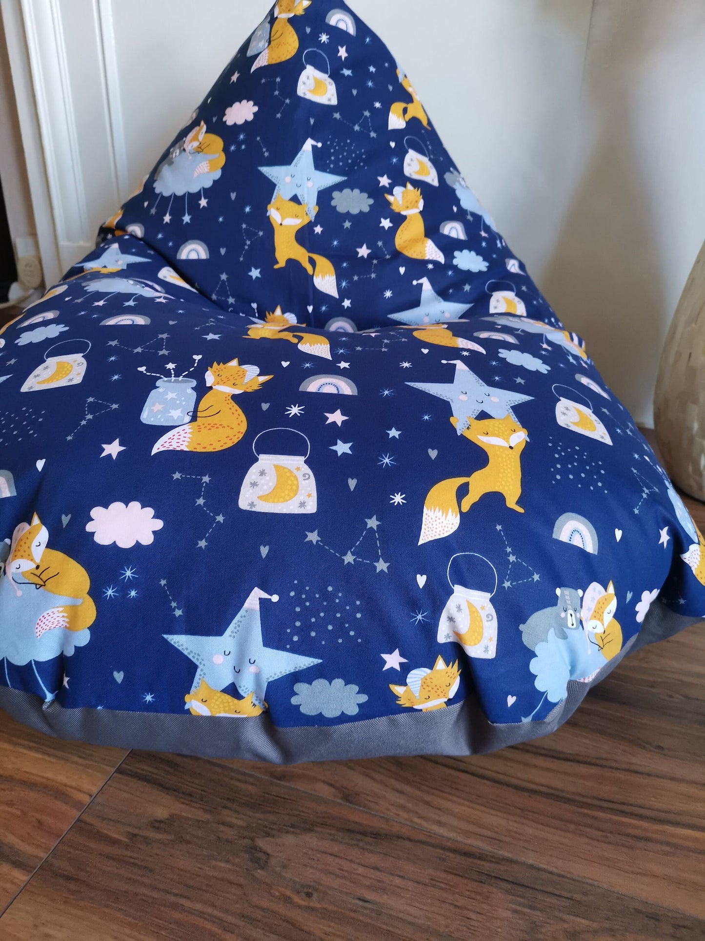 Sleepy Fox beanbag