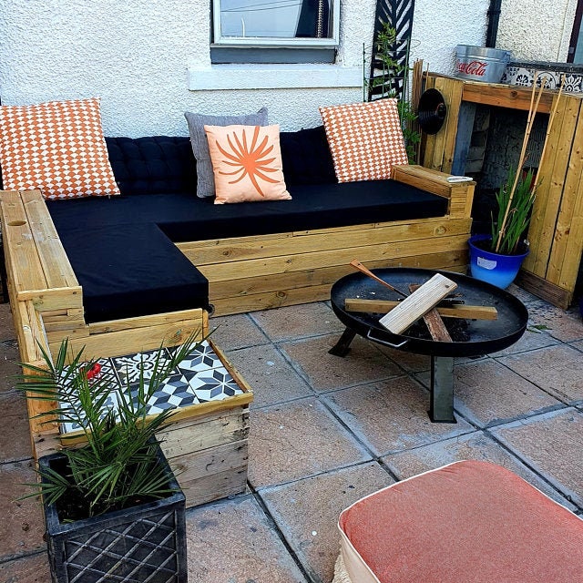 Custom Waterproof and Water-Resistant Cushion Covers | Made to Measure