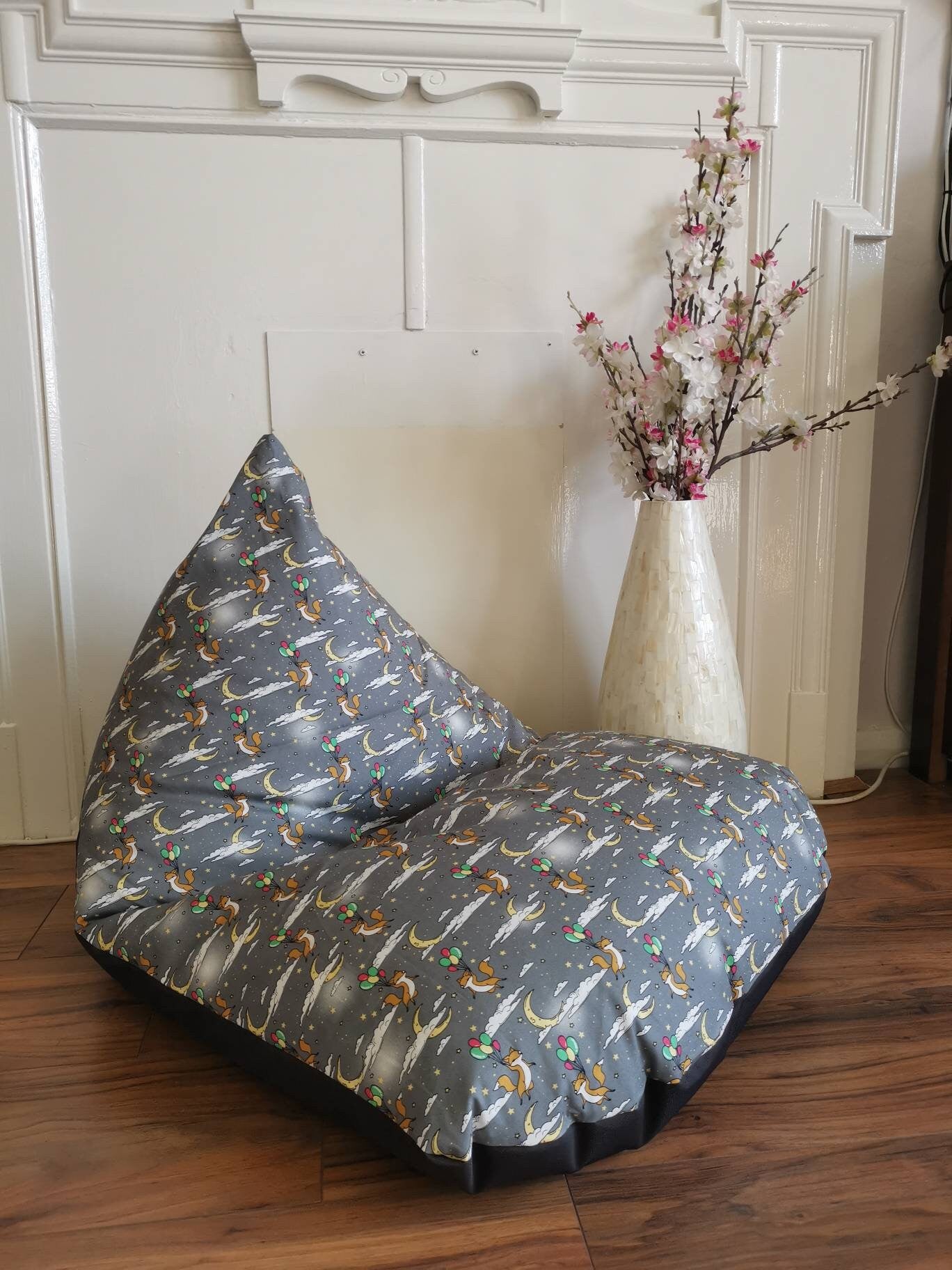 Light Grey Foxes Beanbag