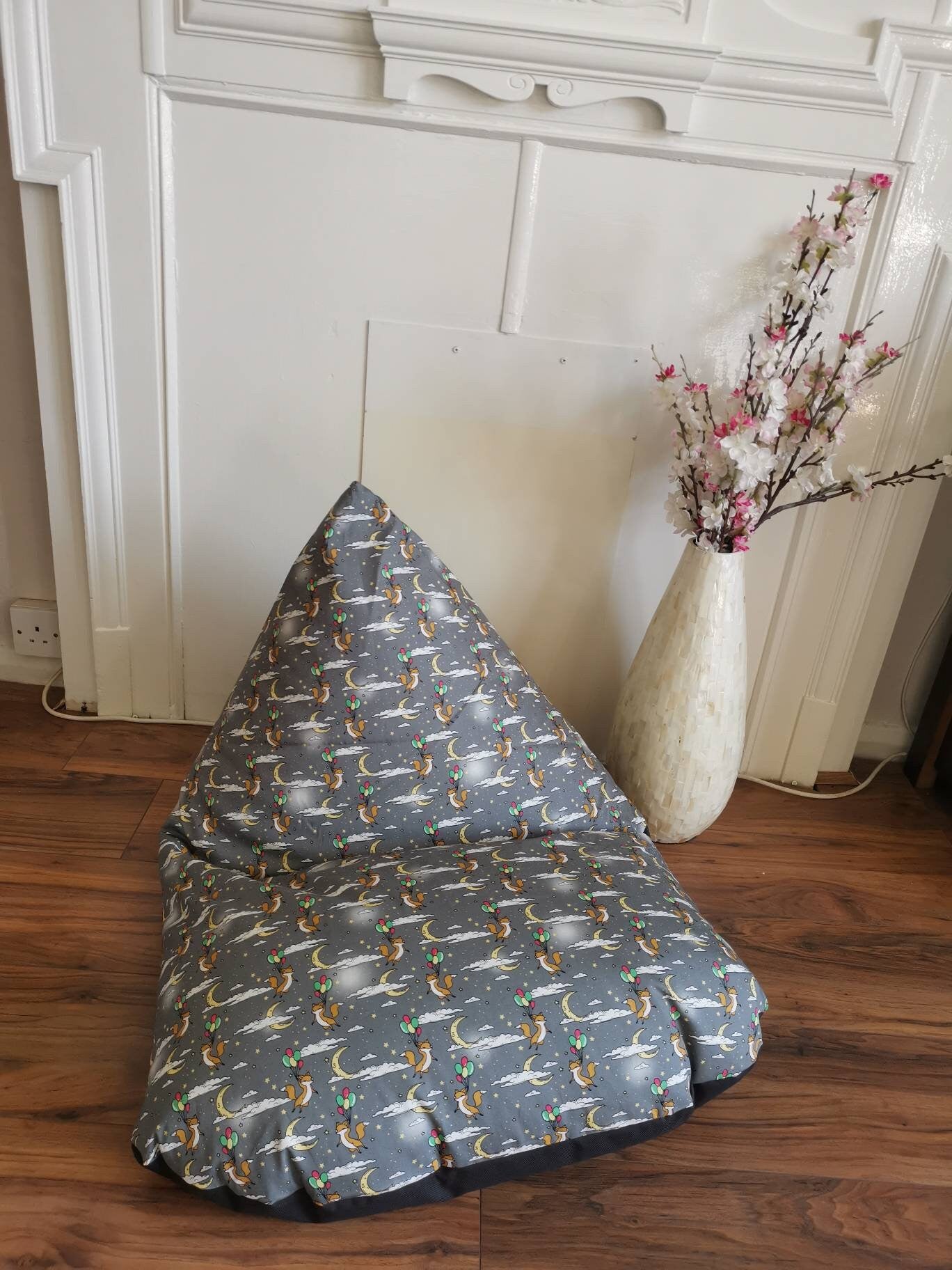 Light Grey Foxes Beanbag