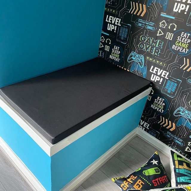 Waterproof rattan furniture cushion covers, pallet furniture cushion covers, bespoke furniture cushion covers, garden furniture